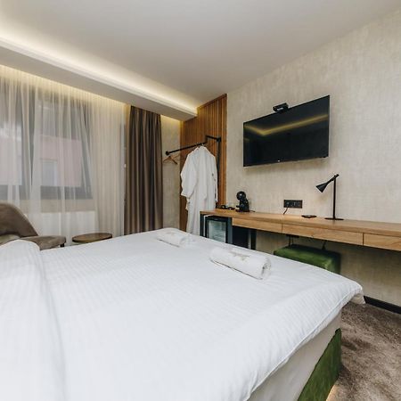 Boutique Luxury Apartments Kragujevac Luaran gambar