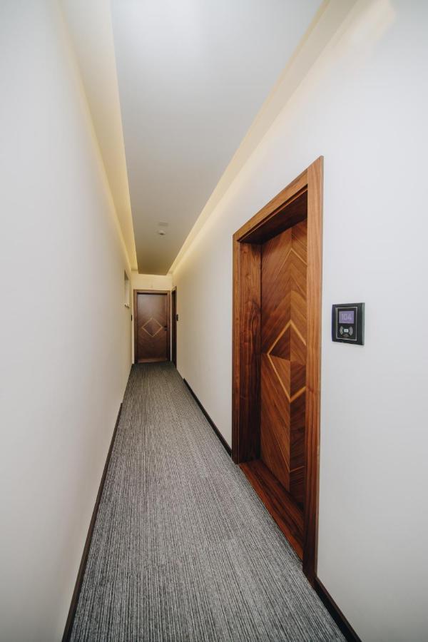 Boutique Luxury Apartments Kragujevac Luaran gambar