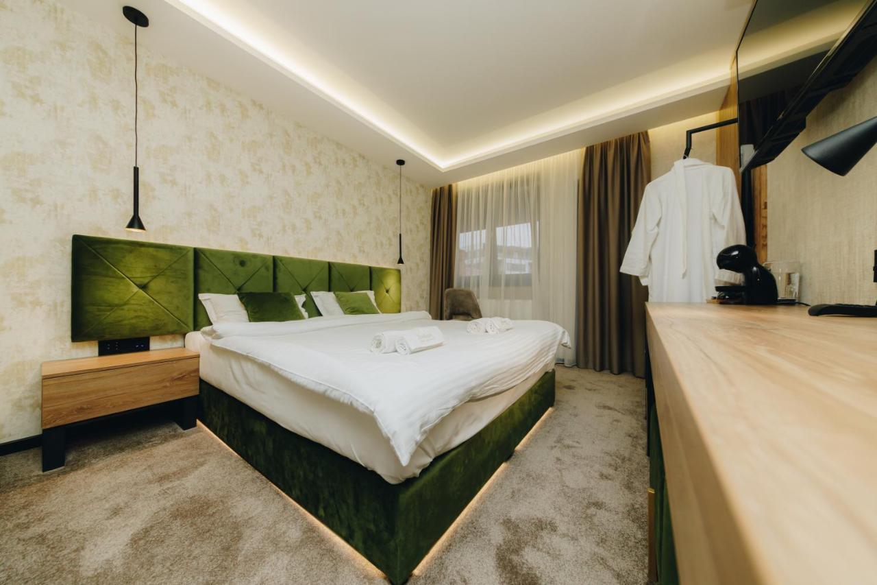 Boutique Luxury Apartments Kragujevac Luaran gambar