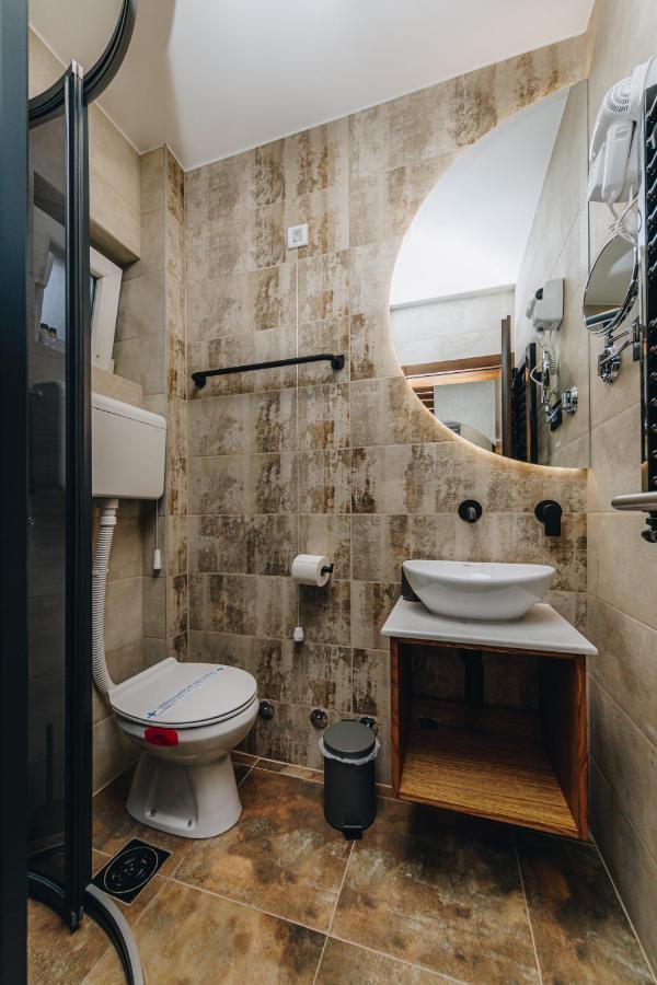Boutique Luxury Apartments Kragujevac Luaran gambar